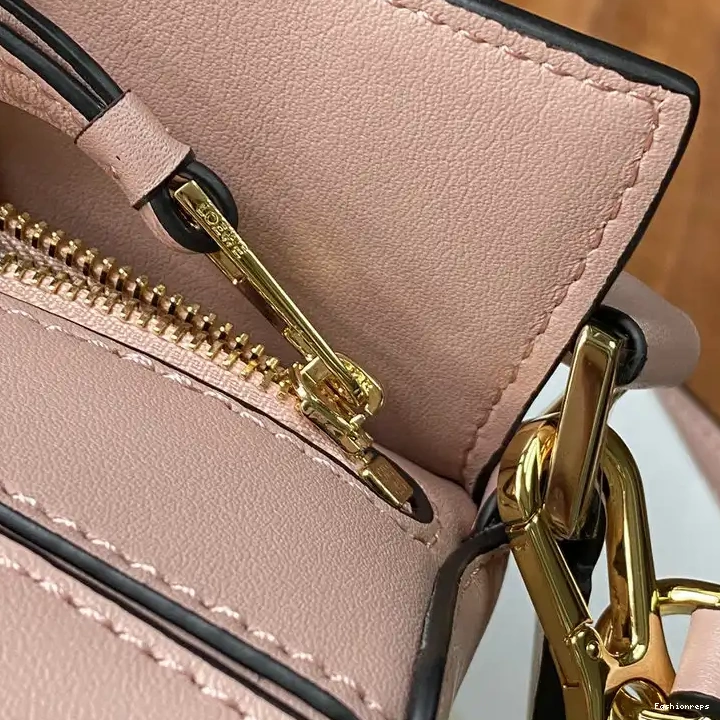 Fashionrepsfam ru Bag Loewe 2209SW0021 0820